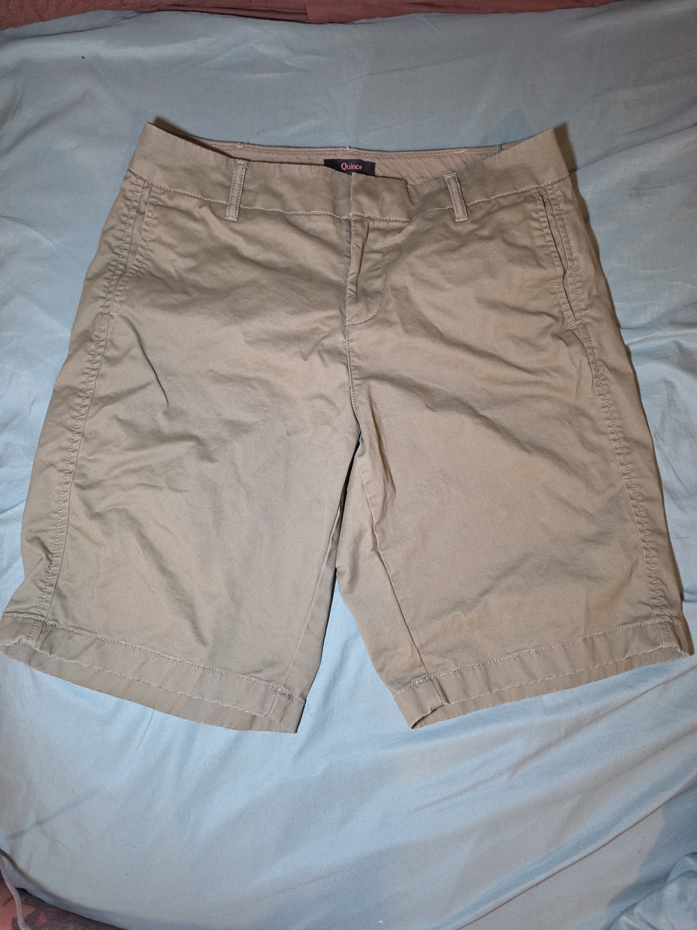 Quince Tan Cargo-Style Women’s Shorts